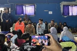 Gibran tinjau lokasi longsor Cisarua Bandung Barat