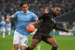 Imbang 2-2 lawan Verona, Napoli gagal rebut puncak klasemen