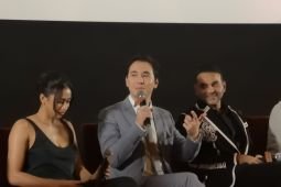 Jerome Kurnia dikira pilot asli saat syuting film Penerbangan Terakhir