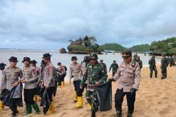 Dukung ASRI, Polri dan TNI-Pemda Malang bersih-bersih Balekambang
