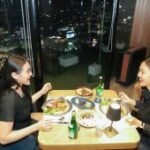 Buka bersama dengan panorama lampu Kota Surabaya