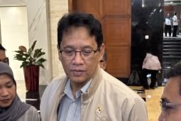 Purbaya bakal tinjau hambatan dapen dan asuransi masuk pasar saham