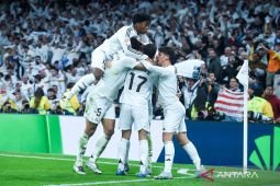 Real Madrid kudeta Barcelona dari puncak klasemen
