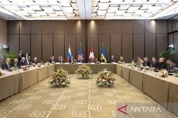 Inggris umumkan sanksi terbesar atas Rusia