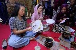 Komisi VII DPR kunjungi Kampung Batik Okra