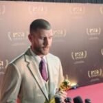 Maarten Paes menangi penghargaan kiper terbaik PSSI Awards 2026