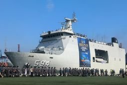 Indonesian Navy deploys warship for Eid al-Fitr homecoming