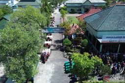 Pemkab Lamongan distribusikan 60 unit kendaraan untuk operasional KDKMP
