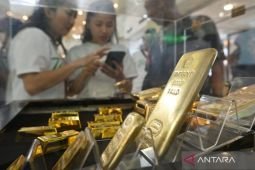 Senin ini harga emas UBS-Antam-Galeri24 di Pegadaian stabil