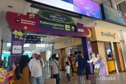 Daop 8 pastikan tiket KA jarak jauh periode Lebaran masih tersedia