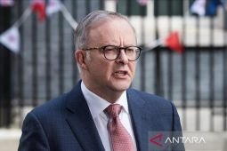 Australia pangkas pajak bahan bakar redam lonjakan harga