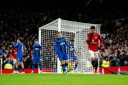 MU ditahan imbang Bournemouth 2-2, diwarnai kartu merah Maguire