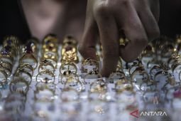 Harga emas UBS dan Galeri 24 Sabtu ini di Pegadaian melemah