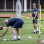 Herdman dipacu waktu, taktik timnas diuji di FIFA Series