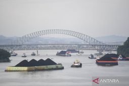 Bahlil kaji teknis pajak ekspor batu bara, tegaskan kehati-hatian