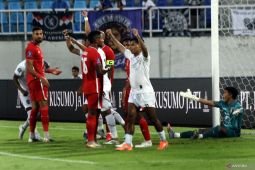 Arema FC ditahan imbang Malut United 1-1