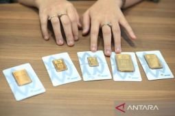 Harga Antam Sabtu ini menguat Rp3.000 menjadi Rp2,860 juta/gr