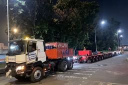 Imbas kendaraan muat trafo, Jasamarga alihkan lalu lintas Tol Sumo