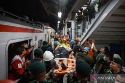 KAI: Enam orang meninggal akibat kecelakaan kereta di Bekasi