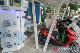 Purbaya: Aturan baru tidak ubah total pajak kendaraan listrik