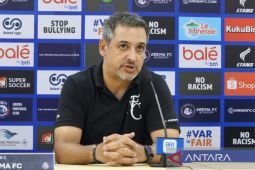Pelatih Arema minta pemain fokus ke dua laga terakhir