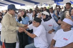 Prabowo affirms government's presence for fishermen across Indonesia