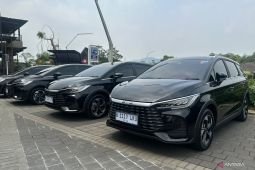 Impresi berkendara BYD M6 DM, tonjolkan efisiensi hingga kenyamanan