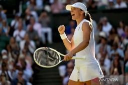 Swiatek dan Svitolina melaju, Rybakina tersingkir