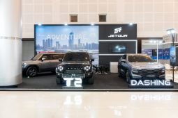 Jetour tampilkan lini SUV lengkap saat pameran IIMS Surabaya 2026