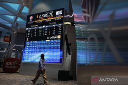 Senin pagi IHSG dibuka menguat 32,12 poin ke 6.988,92