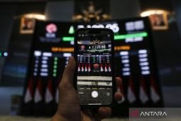 IHSG menguat, ikuti bursa kawasan Asia dan global