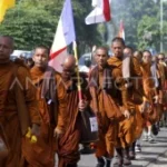 Di jalan panjang bernama damai