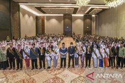 SMK Dr Soetomo Surabaya wisuda 319 siswa, 15 persen terserap industri