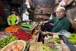 Harga pangan Rabu ini, cabai rawit Rp73.000/kg dan telur ayam Rp29.550/kg