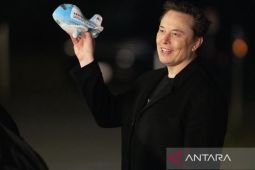 Kekayaan Elon Musk lampaui kapitalisasi Bitcoin seusai IPO SpaceX