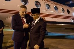 Menlu RI sambut kedatangan Menlu Turkiye di Jakarta