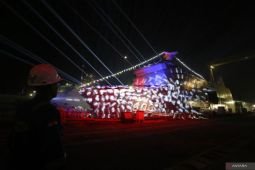 Peluncuran kapal Landing Dock-603