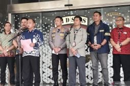 Kejagung periksa eks Jampidsus FA sebagai tersangka kasus korupsi