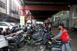 Pendapatan parkir di Surabaya naik setelah penerapan sistem digital