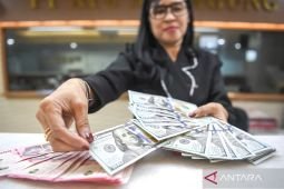 Rupiah diprediksi melemah seiring pasar antisipasi jelang RDG BI