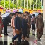 Gibran, Jokowi hingga JK hadiri akad nikah Kasespri Prabowo