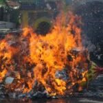 Sembahyang rebutan di Surabaya