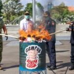 Pemkot Surabaya dan Bea Cukai musnahkan 43,2 juta batang rokok ilegal