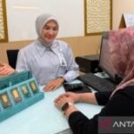 Harga emas tiga jenama di Pegadaian Rabu ini kompak menurun