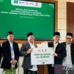 Baznas RI kirim 250 mushaf Al-Quran untuk LTM PWNU Jatim