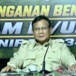 Tiba di NTT, Prabowo langsung pimpin rapat penanganan dampak bencana