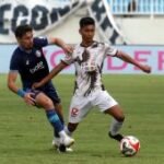 Pertandingan persahabatan Arema melawan Rans Nusantara
