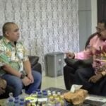Wagub Papua lepas 30,2 ton kopra hasil petani Sarmi ke Surabaya