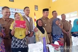 Bulog Madiun salurkan bantuan pangan untuk 286.362 KPM