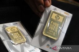 Harga Antam turun Rp48.000 menjadi Rp2,670 juta/gr pada Sabtu